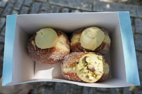 Alex's Bakery photo 4